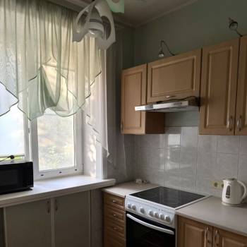 Сдается 1-комнатная квартира, 32 м²