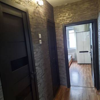 Продается 1-комнатная квартира, 37,5 м²