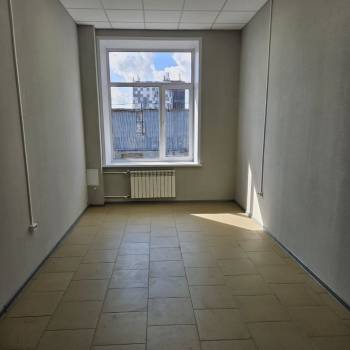 Сдается Нежилое помещение, 18 м²