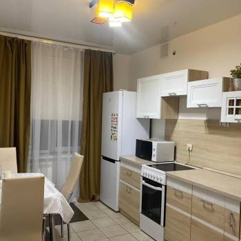 Сдается 2-х комнатная квартира, 61 м²