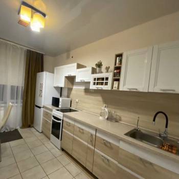 Сдается 2-х комнатная квартира, 61 м²