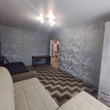 Сдается 1-комнатная квартира, 43 м²