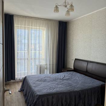Сдается 2-х комнатная квартира, 73 м²