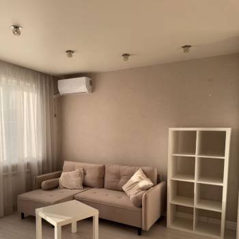Сдается 1-комнатная квартира, 35 м²