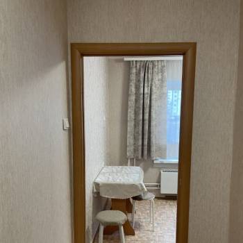 Сдается 1-комнатная квартира, 38 м²