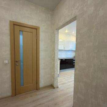 Сдается Многокомнатная квартира, 100 м²