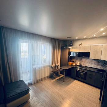 Продается 1-комнатная квартира, 33 м²