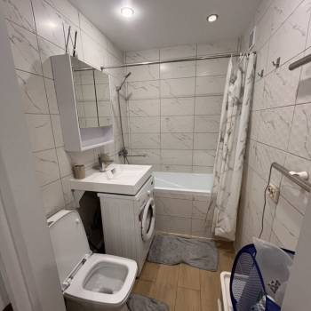 Сдается 1-комнатная квартира, 35 м²
