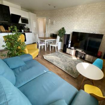 Продается 3-х комнатная квартира, 60,8 м²