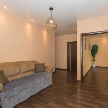 Сдается Многокомнатная квартира, 83,8 м²