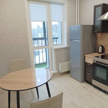 Сдается 1-комнатная квартира, 32 м²