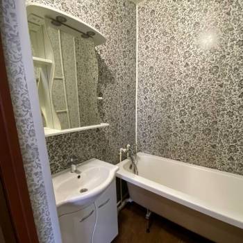 Сдается Многокомнатная квартира, 65 м²