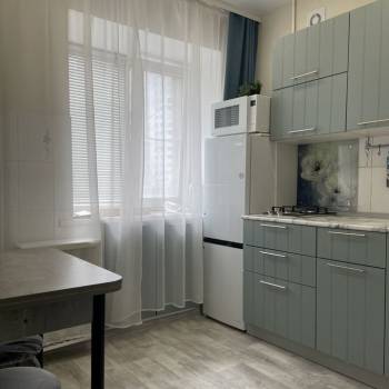 Сдается Многокомнатная квартира, 42 м²