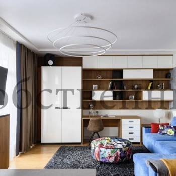 Сдается 1-комнатная квартира, 42 м²