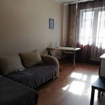 Сдается 1-комнатная квартира, 35 м²