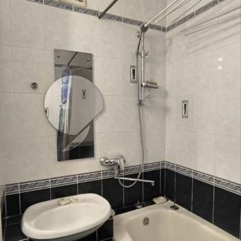 Сдается 2-х комнатная квартира, 58 м²