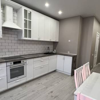 Сдается 1-комнатная квартира, 41 м²
