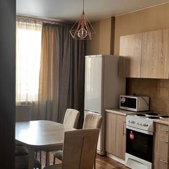 Сдается 2-х комнатная квартира, 55 м²