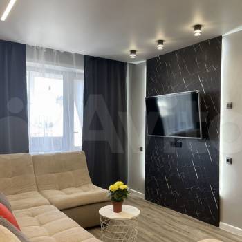 Сдается Многокомнатная квартира, 63 м²
