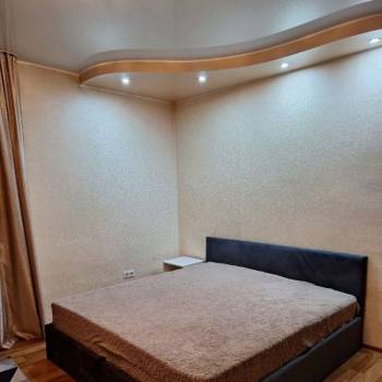 Сдается 1-комнатная квартира, 53 м²
