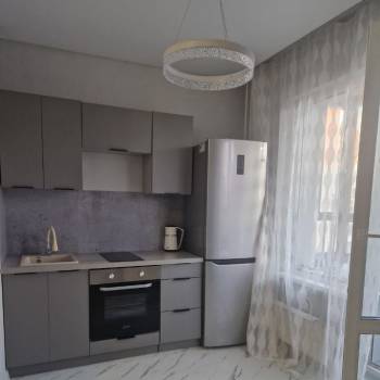 Сдается 1-комнатная квартира, 39 м²