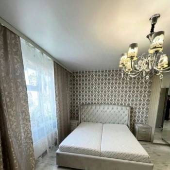 Сдается Многокомнатная квартира, 85 м²