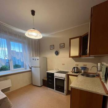 Сдается 1-комнатная квартира, 40 м²