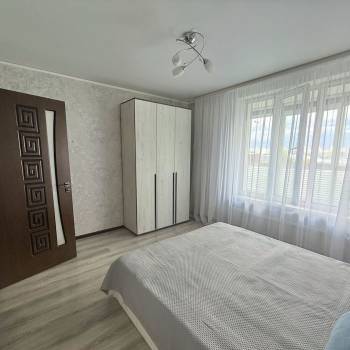 Сдается 1-комнатная квартира, 50 м²