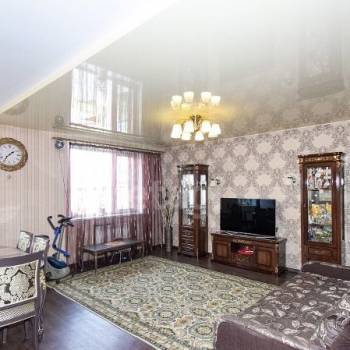 Продается Дом, 200 м²