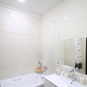 Продается 1-комнатная квартира, 52 м²