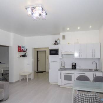 Продается 1-комнатная квартира, 56,8 м²