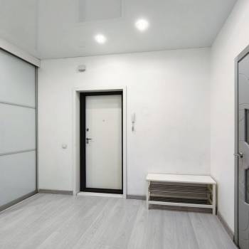 Продается 1-комнатная квартира, 56,8 м²