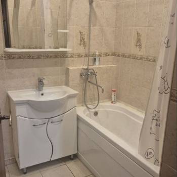 Сдается 2-х комнатная квартира, 68 м²