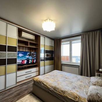 Сдается 1-комнатная квартира, 47 м²