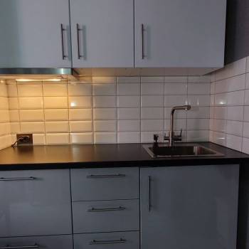 Продается 1-комнатная квартира, 37 м²