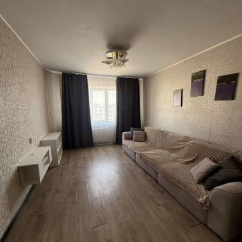 Сдается Многокомнатная квартира, 62 м²