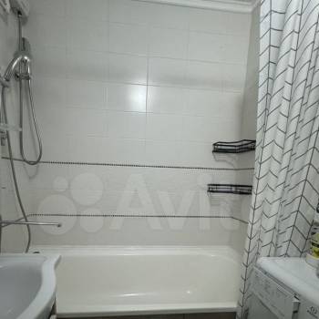 Сдается 1-комнатная квартира, 40,7 м²