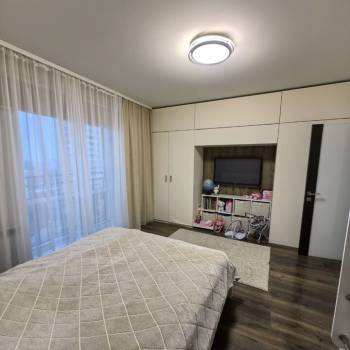 Продается 2-х комнатная квартира, 65,1 м²
