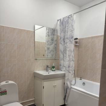 Сдается 1-комнатная квартира, 40 м²