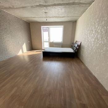 Продается 1-комнатная квартира, 39 м²