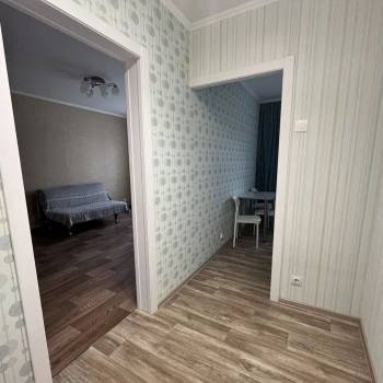 Сдается 1-комнатная квартира, 39 м²