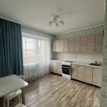 Сдается 1-комнатная квартира, 39 м²