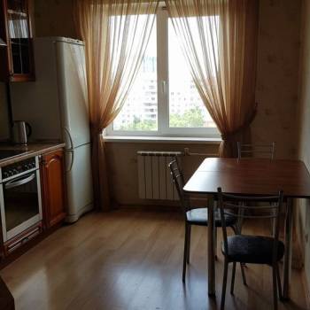 Сдается Многокомнатная квартира, 65 м²
