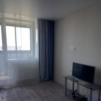 Сдается 1-комнатная квартира, 38 м²