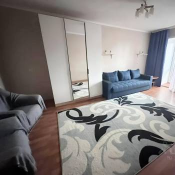 Сдается 1-комнатная квартира, 35 м²