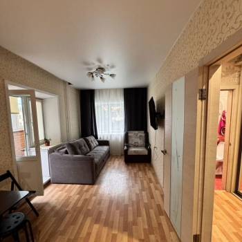 Сдается 1-комнатная квартира, 40,2 м²