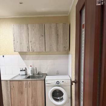 Сдается 1-комнатная квартира, 35 м²