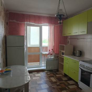 Сдается 1-комнатная квартира, 42 м²