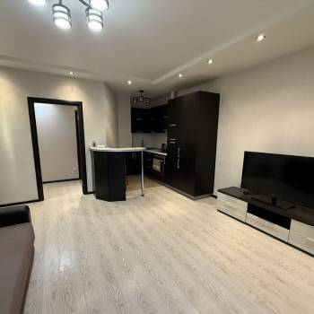 Сдается 2-х комнатная квартира, 61 м²