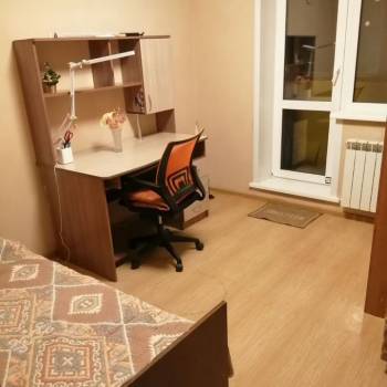 Продается Многокомнатная квартира, 77,4 м²